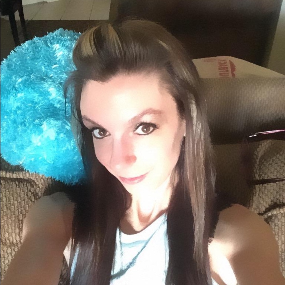 Meet your Posher, Krystal